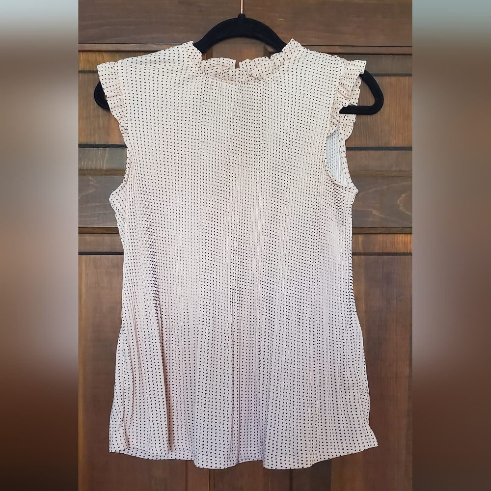 Dressy, sleeveless tank